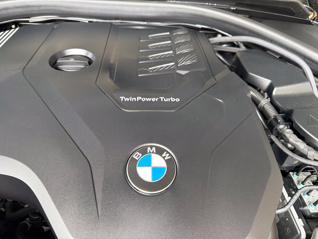 Used 2022 BMW 430i Coupe w/ M Sport Package RWD image 14