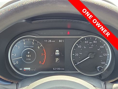 Used 2024 Nissan Versa SV FWD image 23