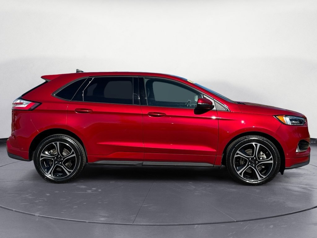 Used 2020 Ford Edge ST w/ Equipment Group 401A AWD/4WD image 8