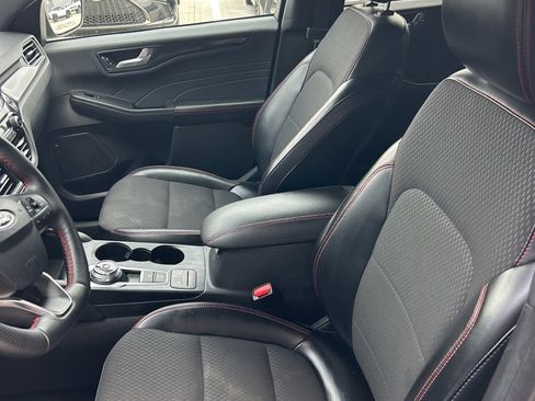 Used 2024 Ford Escape ST-Line image 7