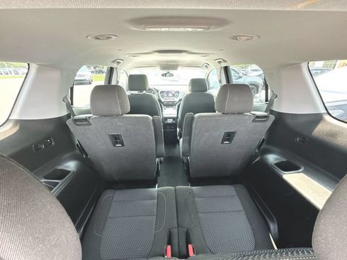 Used 2020 GMC Acadia SLE w/ Driver Convenience Package AWD/4WD image 19