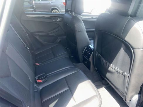 Used 2016 Porsche Macan S AWD/4WD image 16