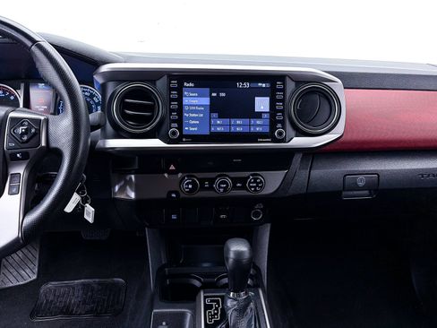Used 2023 Toyota Tacoma SR5 RWD image 5