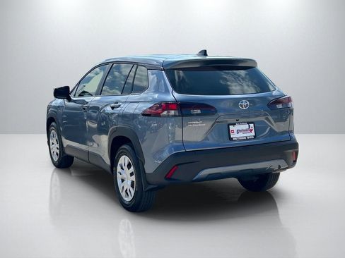 Used 2026 Toyota Corolla Cross L image 7