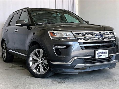 Used 2018 Ford Explorer Limited image 1