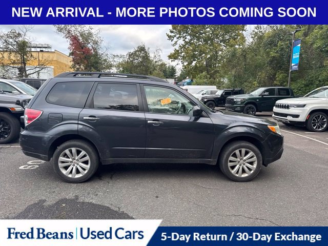 Used 2011 Subaru Forester 2.5X Premium w/ All-Weather Pkg AWD/4WD image 2