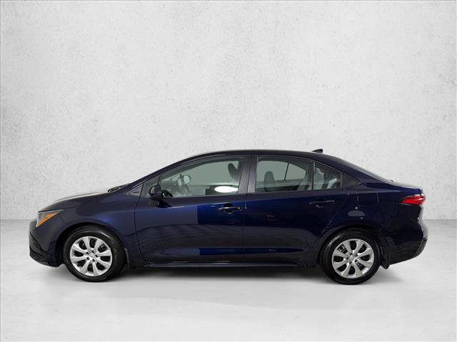 Used 2025 Toyota Corolla LE FWD image 6