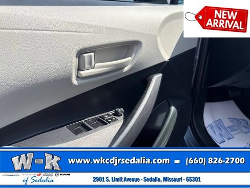 Used 2024 Toyota Corolla LE FWD image 20