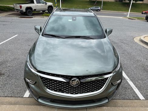 Used 2022 Buick Enclave Avenir w/ Avenir Technology Package AWD/4WD image 5