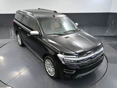 Used 2024 Ford Expedition Platinum image 66
