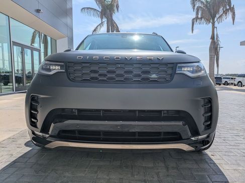 New 2026 Land Rover Discovery Limited Edition AWD/4WD image 10
