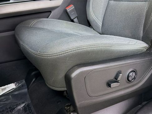 Used 2019 RAM 1500 Big Horn image 22