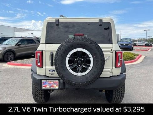 New 2026 Ford Bronco Outer Banks w/ Sasquatch Package AWD/4WD image 4