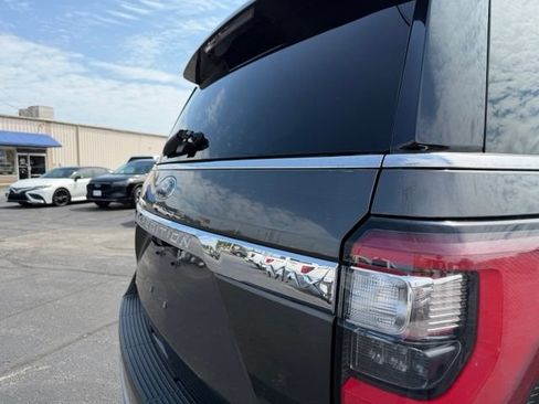 Used 2021 Ford Expedition Max Limited AWD/4WD image 10
