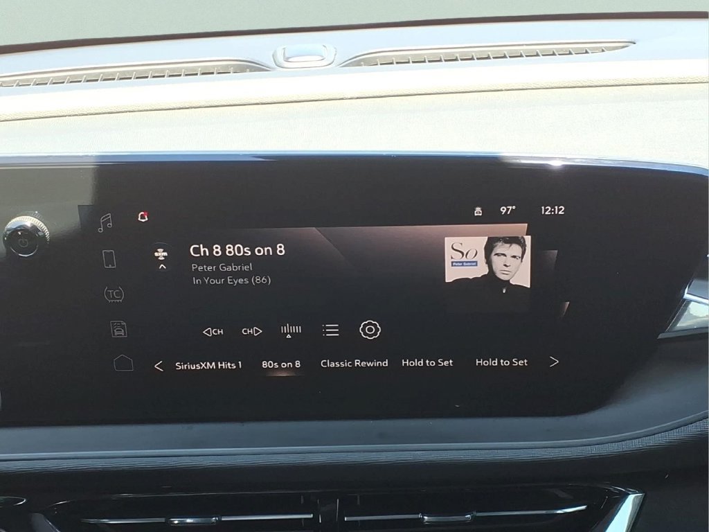 Used 2025 Buick Envista Avenir FWD image 18