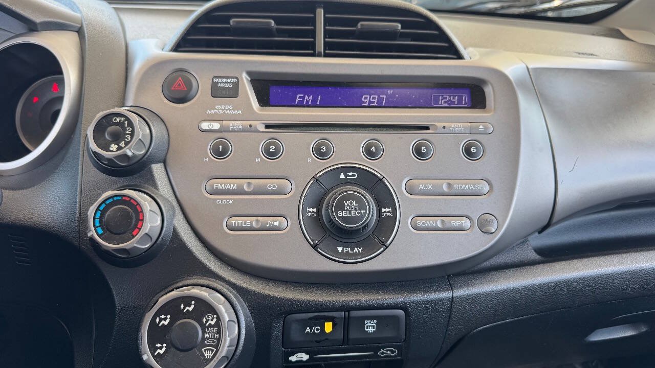 Used 2013 Honda Fit image 15