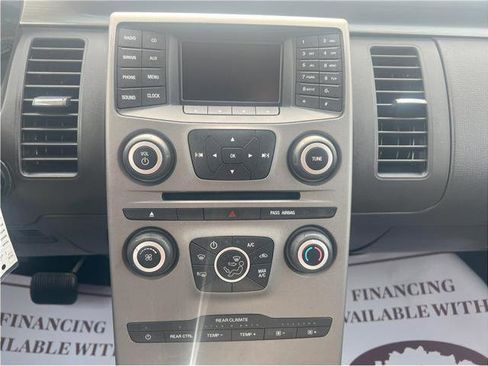 Used 2019 Ford Flex SE image 7