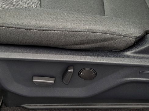 Used 2022 Ford F150 XLT w/ Equipment Group 302A High image 34