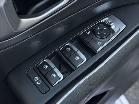 Used 2022 Kia Sorento S image 21