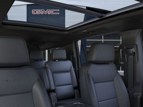 New 2025 GMC Yukon XL Denali w/ Sun & Power Step Package image 24
