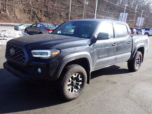 Certified 2022 Toyota Tacoma TRD Off-Road image 7