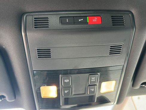 Used 2023 Volkswagen Jetta Sport FWD image 18