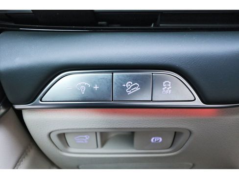 Used 2025 Genesis GV80 2.5T Prestige image 21