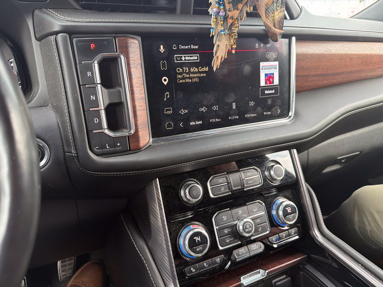 Used 2023 GMC Yukon Denali Ultimate AWD/4WD image 4