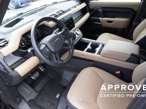 Used 2025 Land Rover Defender 110 V8 AWD/4WD image 18