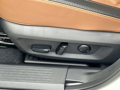 New 2026 Nissan Rogue Platinum AWD/4WD image 15