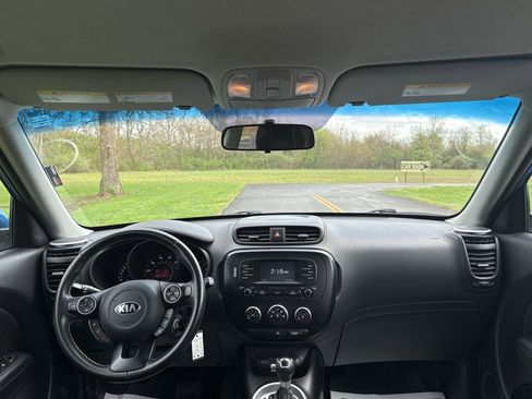 Used 2016 Kia Soul + w/ Designer's Package image 31