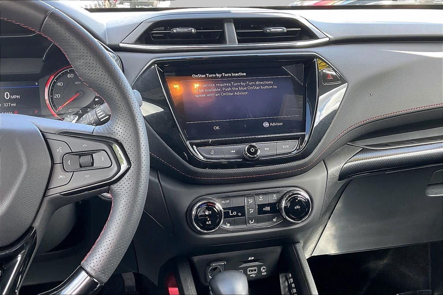 Used 2022 Chevrolet TrailBlazer RS w/ Technology Package FWD image 7