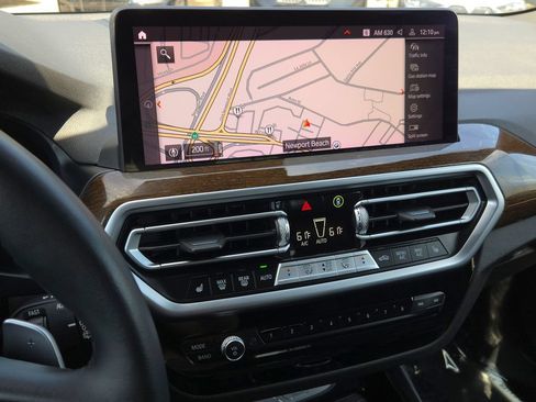 Used 2024 BMW X3 sDrive30i w/ Premium Package RWD image 13