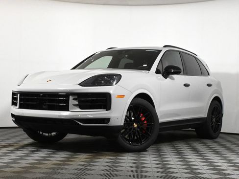 Used 2026 Porsche Cayenne S AWD/4WD image 1