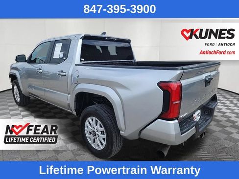 Used 2024 Toyota Tacoma SR5 AWD/4WD image 6