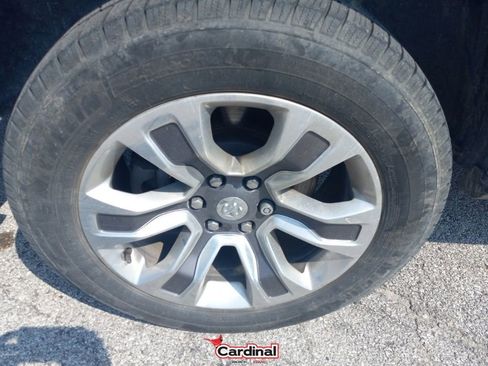 Used 2019 RAM 1500 Limited image 8