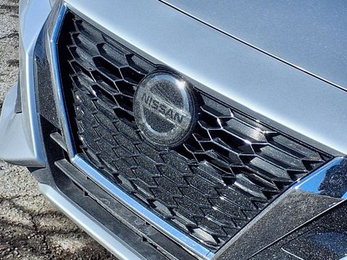 Used 2023 Nissan Sentra SV image 25