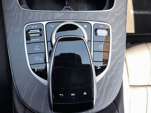 Used 2023 Mercedes-Benz E 450 4MATIC Cabriolet image 13