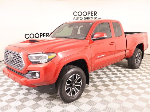 Used 2022 Toyota Tacoma TRD Sport w/ TRD Premium Sport Package RWD image 10