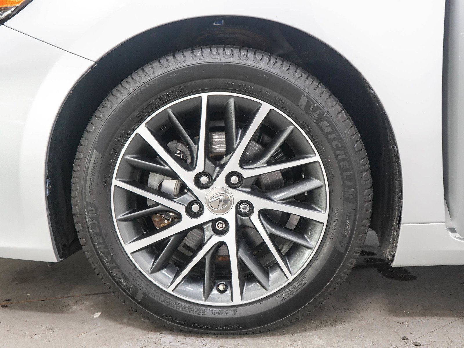 Used 2017 Lexus ES 350 w/ Luxury Package FWD image 57