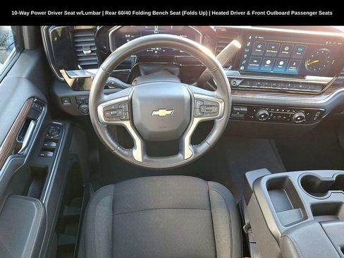 Used 2025 Chevrolet Silverado 1500 LT image 20