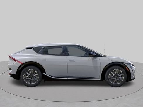 New 2026 Kia EV6 Light RWD image 7