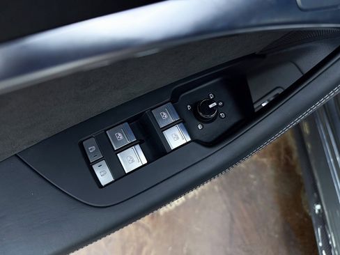 Used 2021 Audi RS 6 image 11