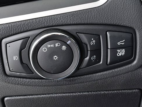 Used 2022 Ford Edge SEL w/ Convenience Package image 32