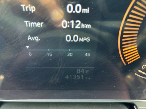 Used 2025 Hyundai Kona SEL FWD image 35