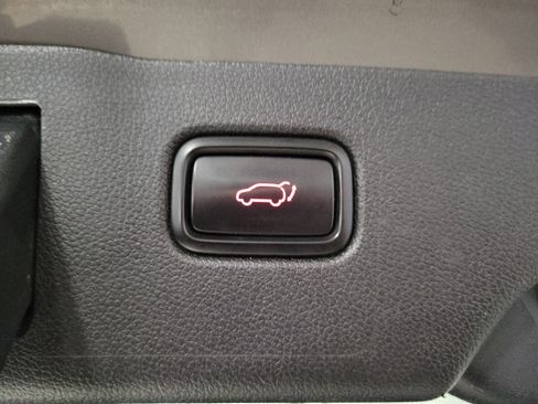 Used 2019 Kia Sorento EX image 10