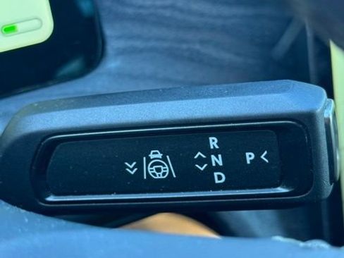 Used 2022 Rivian R1T Launch Edition image 33