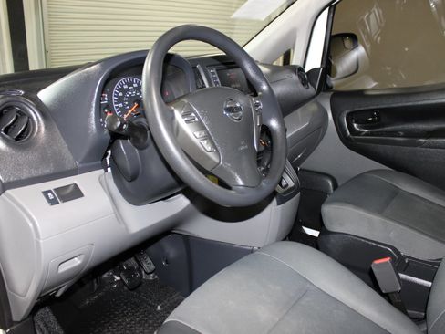 Used 2021 Nissan NV200 S FWD image 15