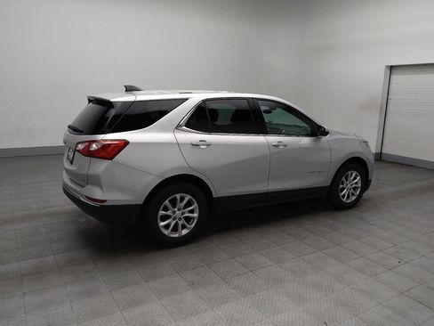Used 2019 Chevrolet Equinox LT w/ Driver Convenience Package image 10