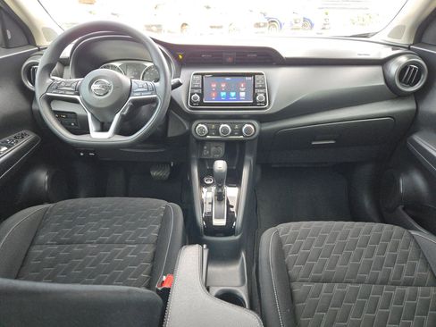 Used 2021 Nissan Kicks S image 15
